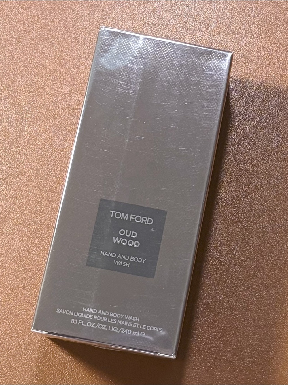 TOM FORD Oud Wood Hand and Body Wash Shower Gel 8.1 fl oz 240 ml New In Box
